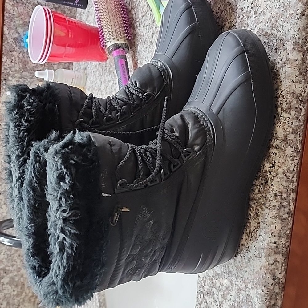 Womens Sorel black Snow Boots Size 9w
